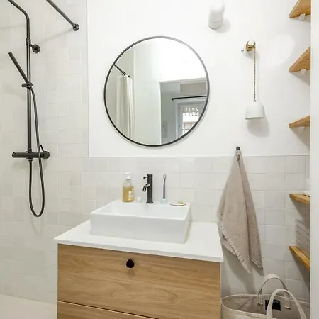 Elegant 1-bedroom Apartment